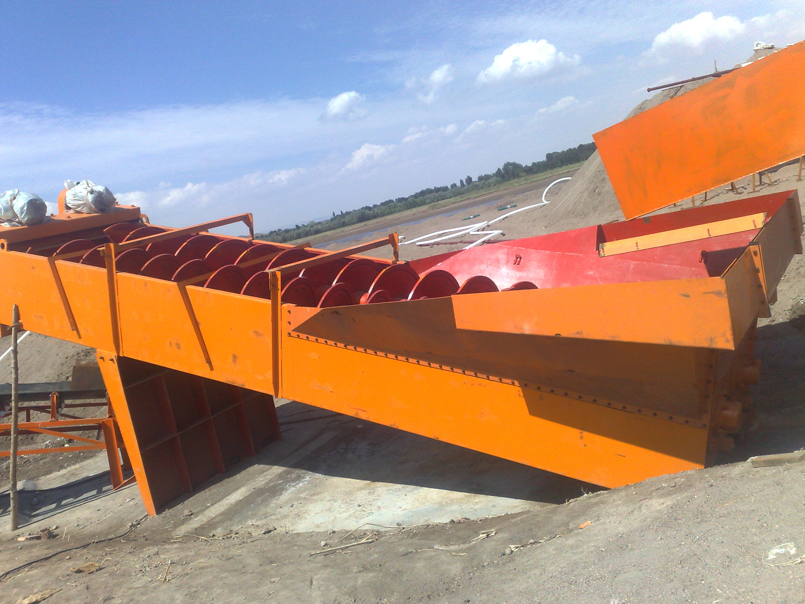 螺旋洗砂机 螺旋洗砂机.jpg